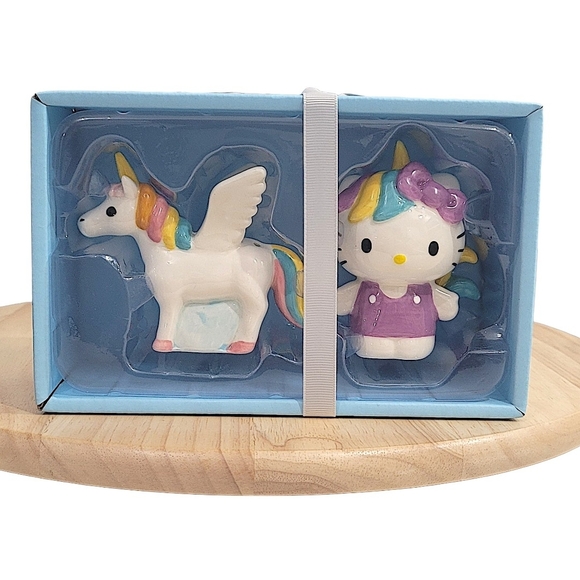 Hello Kitty Salt Pepper Shaker Set Unicorn - Picture 3 of 8